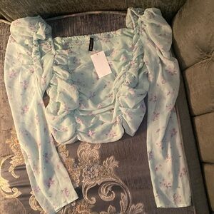 H&M Pastel Green Floral Cropped Blouse NWT